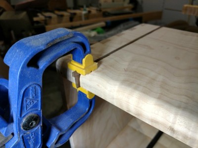 Piping glue 2.jpg
