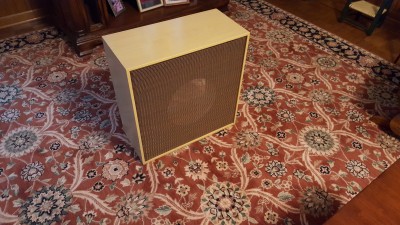 blonde cab with grill cloth.jpg